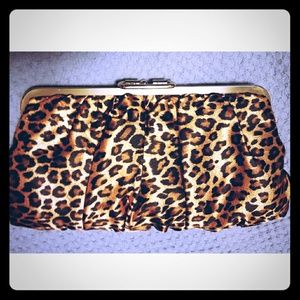 Leopard Clutch